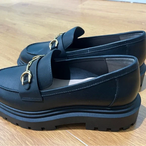 Stuart Weitzman Black Loafers with Gold Buckles Stuart Weitzman Patent Leather Gold Horsebit Platform  main image 4